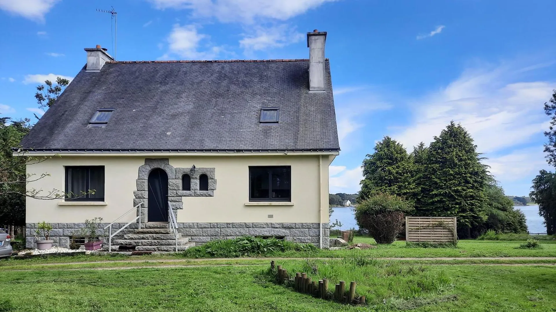 Maison Au Bord De L'Eau Baden Villa